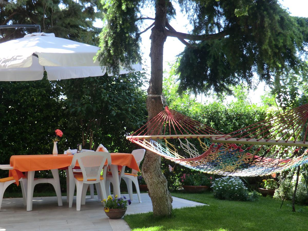 Bed and Breakfast Il Giardino Di Alisa Тиволи Экстерьер фото